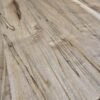 Table artisanale en bois massif et métal, design industriel moderne, fabrication québécoise sur mesure pour salle à manger ou bureau.