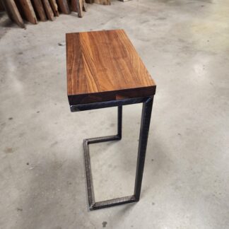 Patte "C" pour table de bout de divan